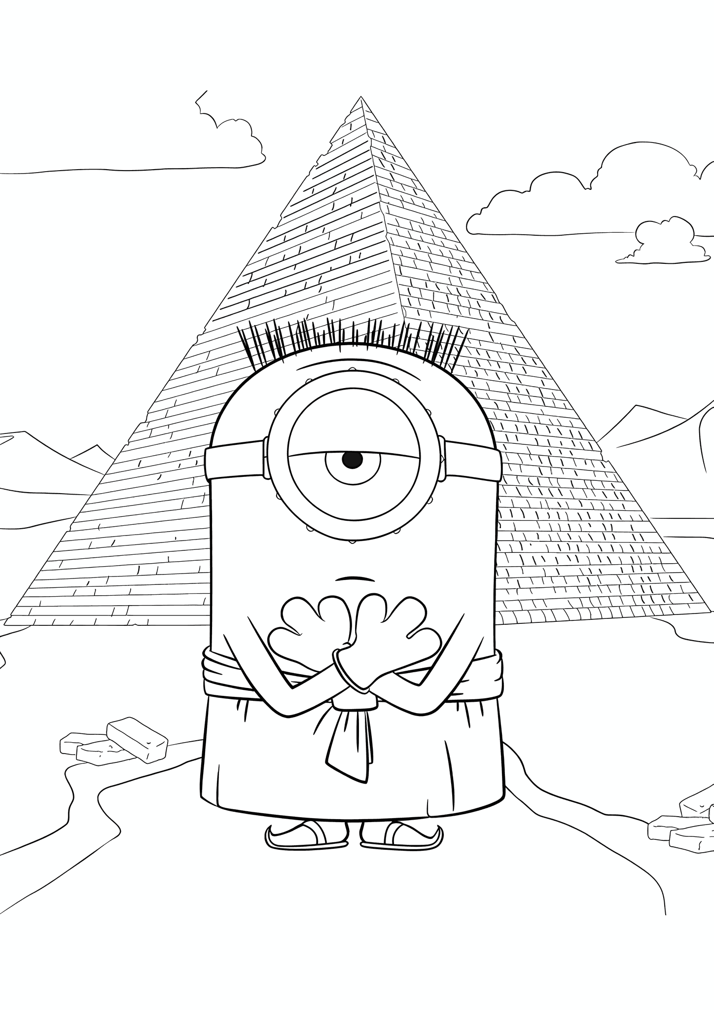 Minions: Lance in Front of the Pyramid